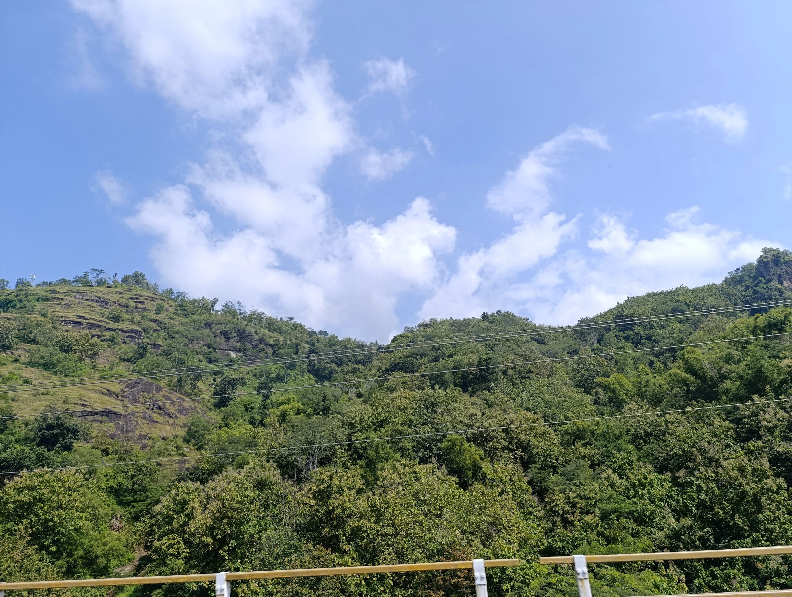 Scenic green hills in Tamil Nadu
